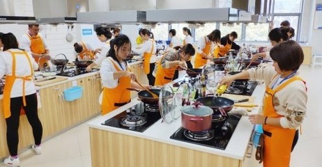 好慷新产品“做饭家” 保姆行业的重磅炸弹，如何重新定义家政服务？